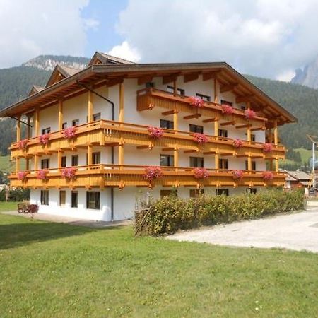 Residence Dolomia Pozza di Fassa Exterior photo